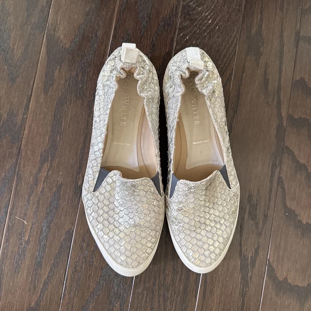 RON WHITE Nell Slip-On Sneaker Leather SZ 38 1/2 Classic Us size 8